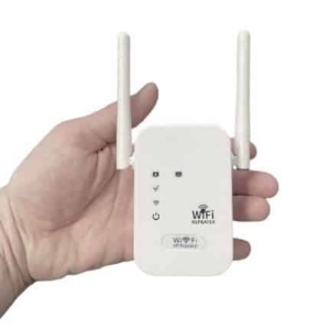 Wzmacniacz sygnału WLAN z ukrytą kamerą